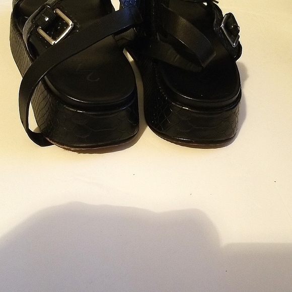 27 EDIT Naturalizer Melyssa Snake Print Leather Platform Wedge Sandals Slingback - Picture 5 of 6